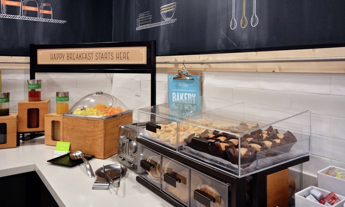 Northeast Raleigh Hotel | Convenient Stay at Hampton Inn Raleigh-Capital Blvd. North