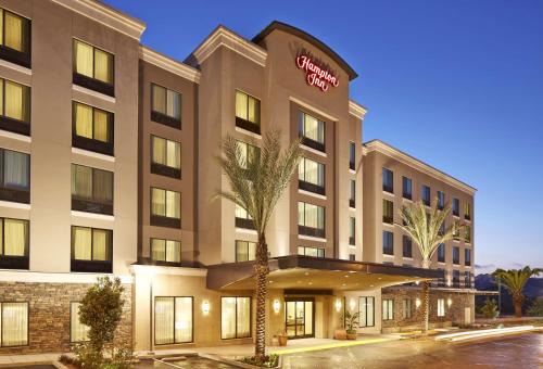 Mission Valley West Hotel | Pet-Friendly Stay at Hampton Inn San Diego Mission Valley