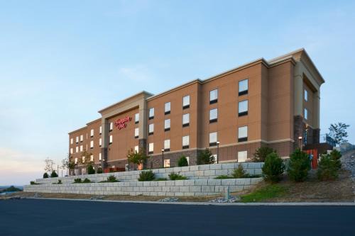 Sheridan Hotel | Comfortable Stay at Hampton Inn Sheridan with Pool & Hot Tub
