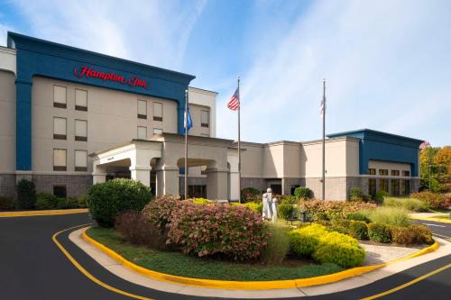 Stafford Hotel | Convenient Stay at Hampton Inn Stafford / Quantico-Aquia
