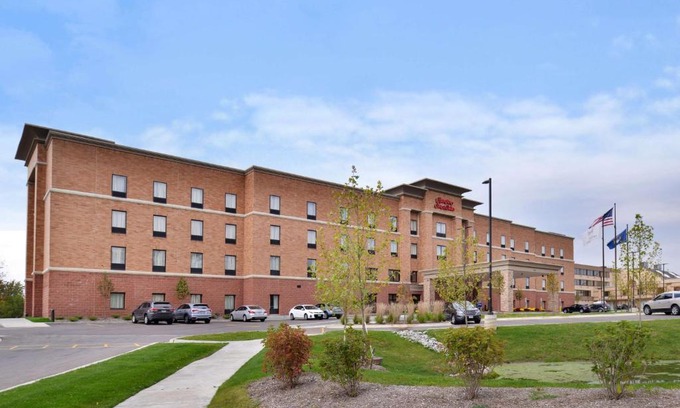 Ann Arbor Hotel | Comfortable Stay at Hampton Inn & Suites Ann Arbor West