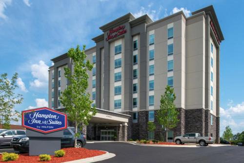 Marietta Hotel | Pet-Friendly Stay at Hampton Inn & Suites Marietta
