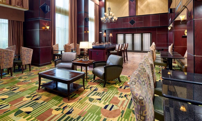 Buda Hotel | Inviting Hampton Inn & Suites Austin South/Buda with Pool