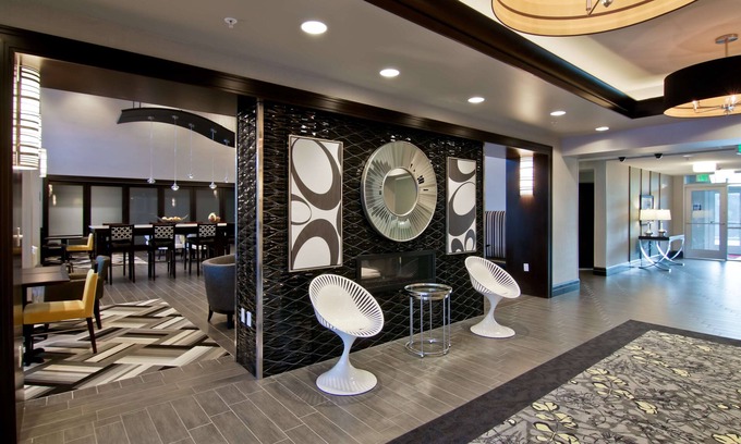 Wilburton Hotel | Discover Hampton Inn & Suites Bellevue Near Seattle's Best