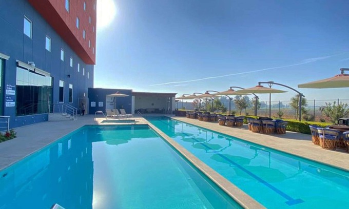 Salamanca Hotel | Top-Rated Hampton Inn & Suites in Salamanca Bajio