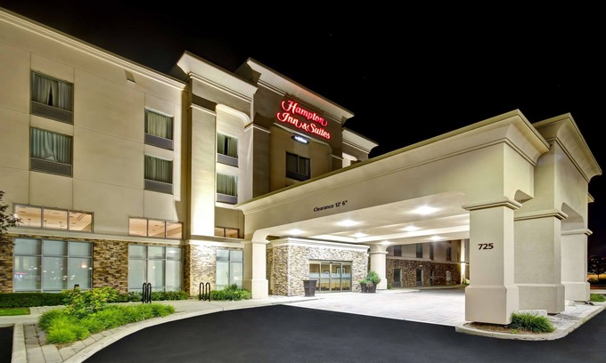 Guelph Hotel | Comfortable Stay at Hampton Inn & Suites by Hilton - Guelph