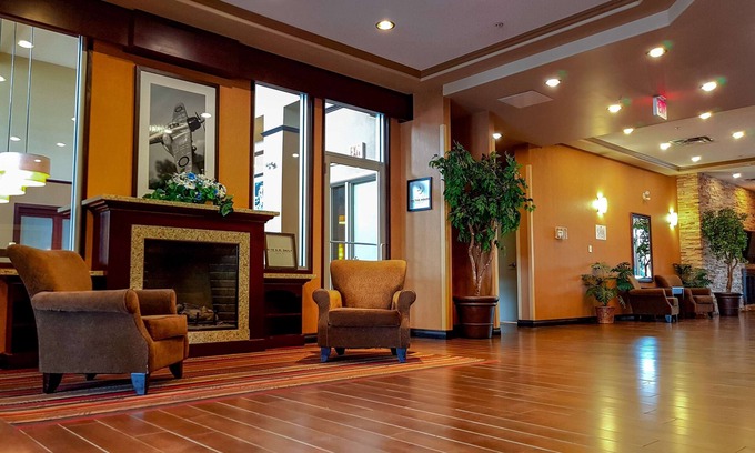 Leduc Hotel | Convenient Stay at Hampton Inn & Suites Edmonton Airport