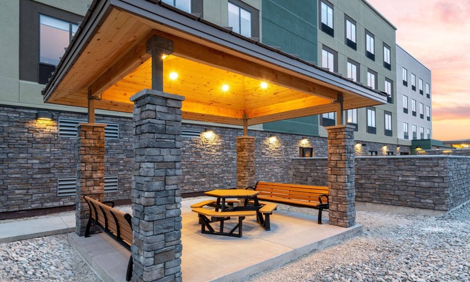 Cody Hotel | Discover Comfort at Hampton Inn & Suites Cody, Rated 9.6/10