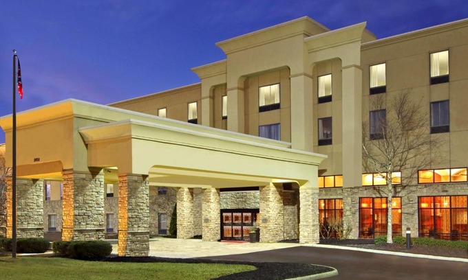 Hilliard Hotel | Pet-Friendly Retreat at Hampton Inn & Suites Columbus Hilliard