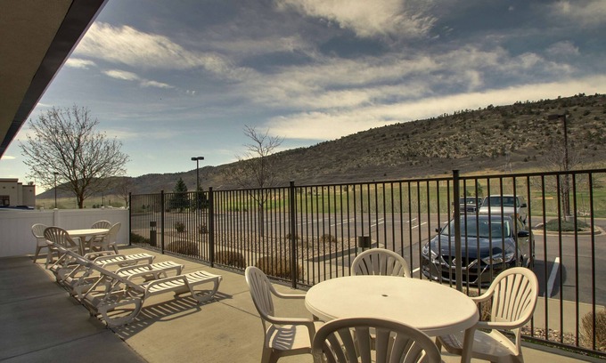 Ken Caryl Hotel | Comfortable Stay at Hampton Inn & Suites Denver Littleton
