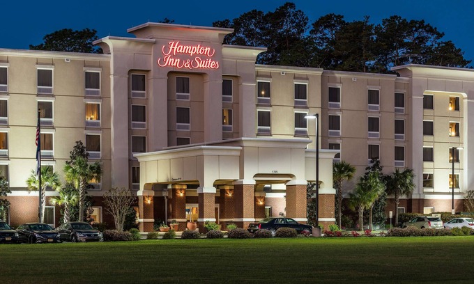 Florence Hotel | Discover Comfort at Hampton Inn & Suites Florence-North-I-95