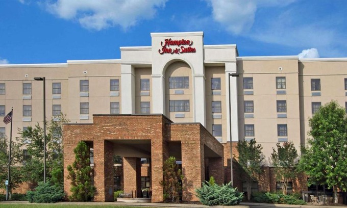 Florence Hotel | Discover Comfort at Hampton Inn & Suites Florence Downtown
