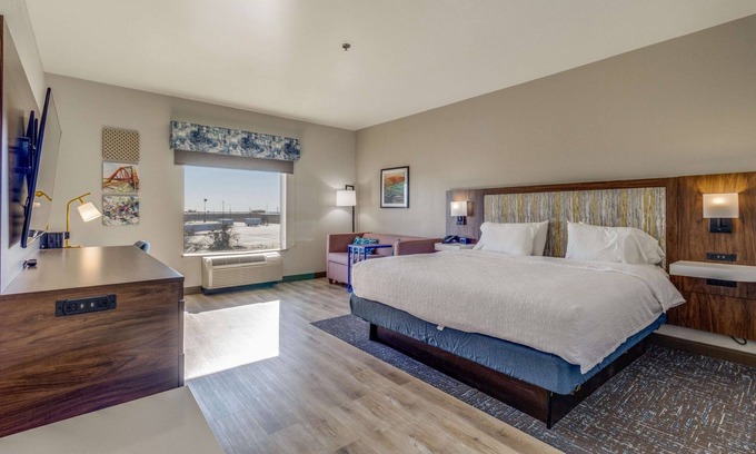 Gainesville Hotel | Comfortable Stay at Hampton Inn & Suites Gainesville