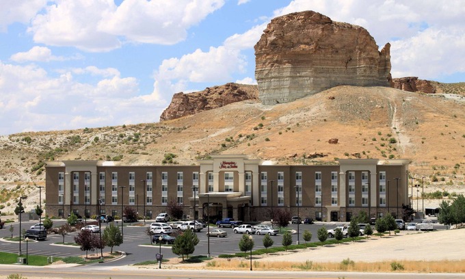 Green River Hotel | Discover Hampton Inn & Suites Green River: Top-Rated Stay