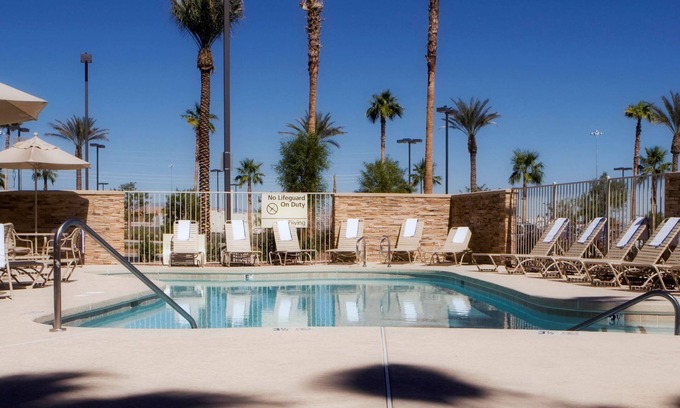 Spring Valley Hotel | Beautiful Hampton Inn & Suites Las Vegas-Red Rock Awaits