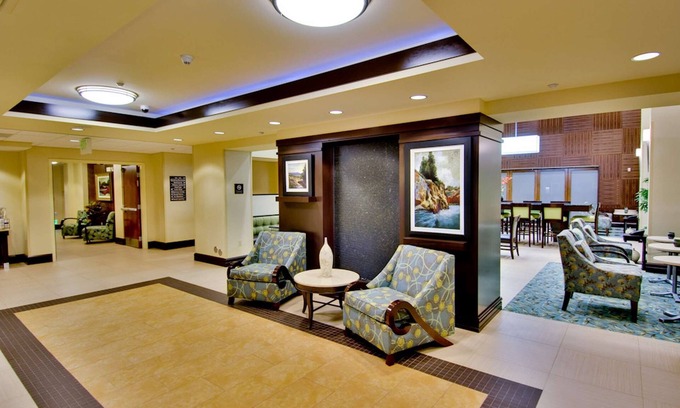 Moreno Valley Hotel | Discover Comfort at Hampton Inn & Suites Moreno Valley