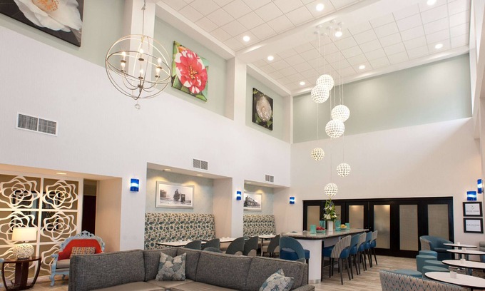 McComb Hotel | Discover Hampton Inn & Suites McComb: Guest Rated 9.2/10
