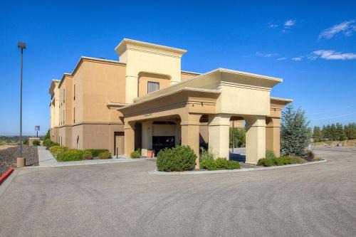 Mountain Home Hotel | Experience Comfort at Hampton Inn & Suites Mountain Home