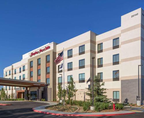 Temecula Hotel | Family-Friendly Stay at Hampton Inn & Suites Murrieta