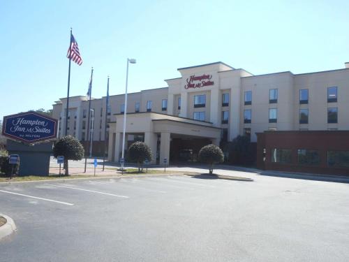 Norfolk - Virginia Beach Hotel | Comfortable Stays at Hampton Inn & Suites Norfolk-Airport