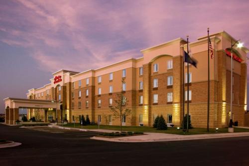 La Vista Hotel | Comfortable Stay at Hampton Inn & Suites Omaha Southwest