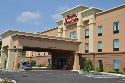 West Middlesex Hotel | Discover Hampton Inn & Suites Sharon: Highly Rated Comfort