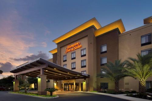 Wetmore Hotel | Comfortable Stay at Hampton Inn & Suites San Antonio NW