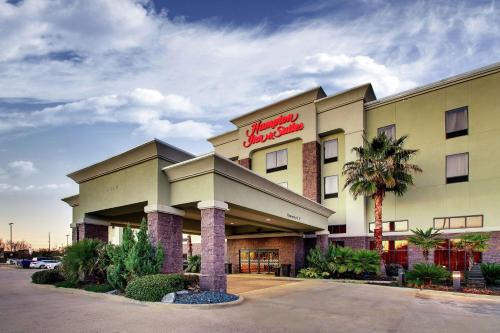 Springlake Hotel | Relax at Hampton Inn & Suites Shreveport with Pool Access