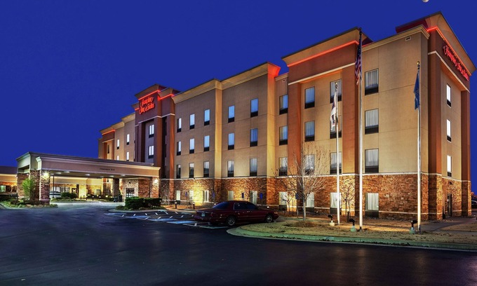 Owasso Hotel | Guest Rated: 9/10 at Hampton Inn & Suites Tulsa North/Owasso