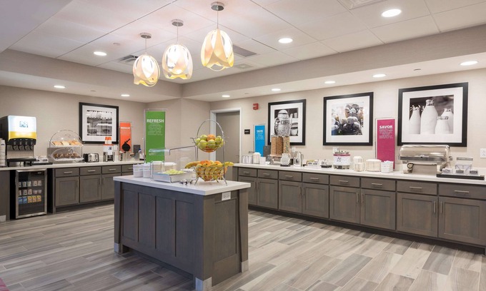 West Lafayette Hotel | Top-Rated Hampton Inn & Suites West Lafayette with Pool