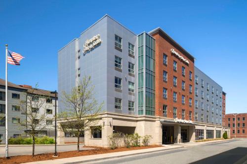 Worcester Hotel | Discover Hampton Inn & Suites Worcester: Pet-Friendly Haven