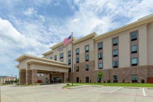 Texarkana Hotel | Discover Comfort at Hampton Inn Texarkana with Pool & Pet-Friendly Amenities