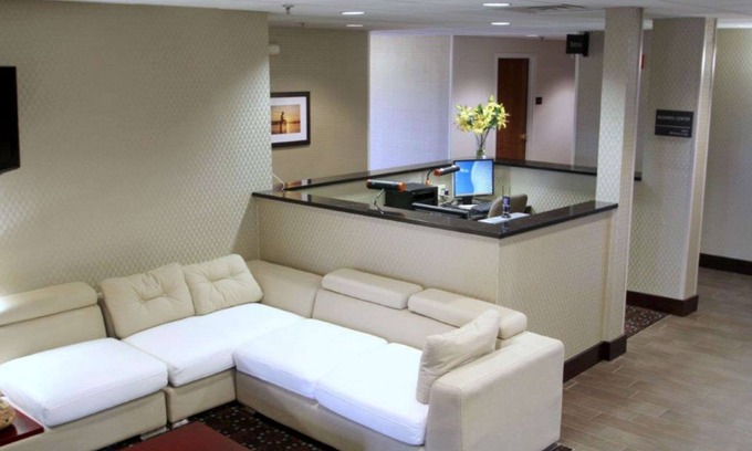 Williamston Hotel | Comfortable Stay at Hampton Inn Williamston with Pool & Spa