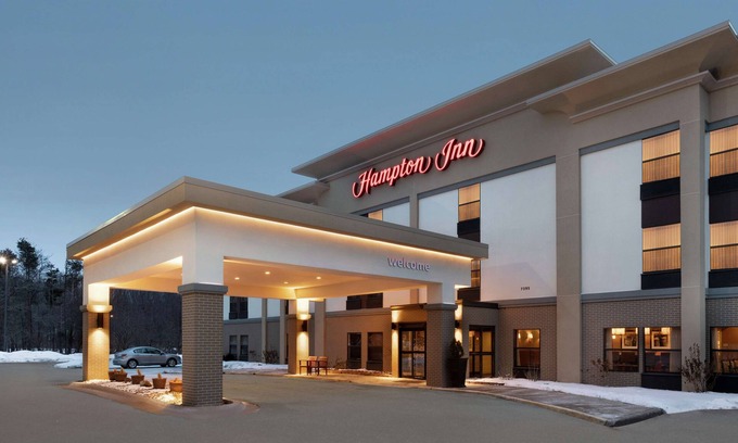 Poland Hotel | Comfortable Stay at Hampton Inn Youngstown/Boardman
