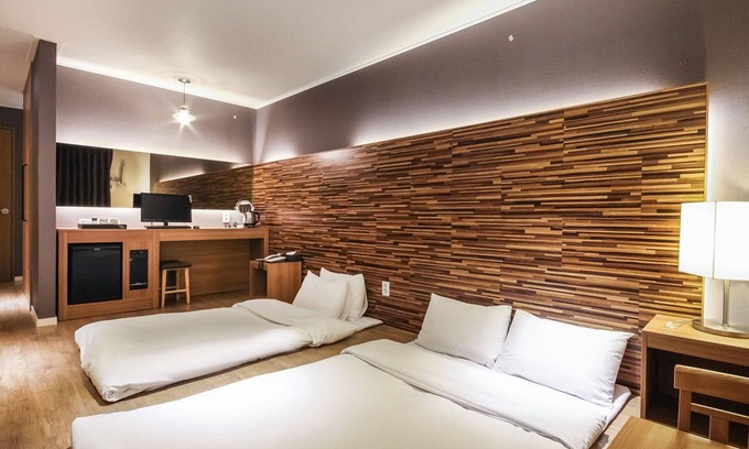 Hamyang Hotel | Discover Hamyang Hotel Raon: Eco-Friendly Comfort Awaits