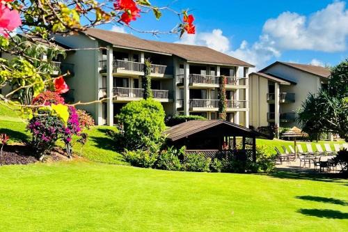Princeville Apartment | Unforgettable Hanalei Bay Resort with Pool & Hot Tub
