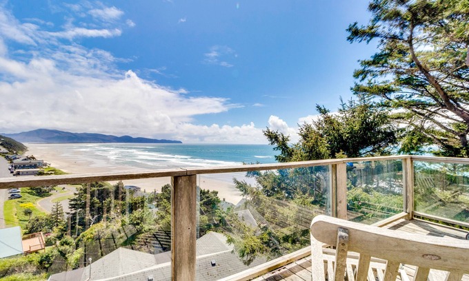 Oceanside House | Beachside Retreat with Ocean Views and Large Decks