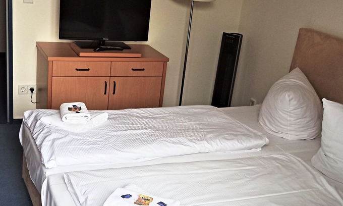 Dahme/Mark Apartment | Accessible Double Room with Pool Access and Essential Amenities