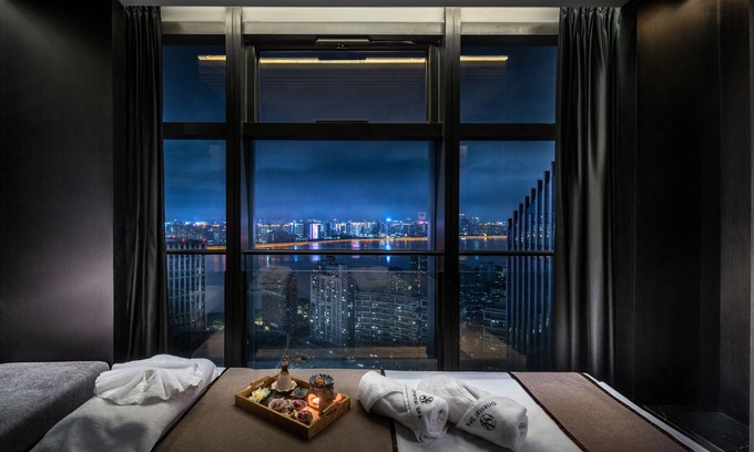 Qianjiang New Town Hotel | Explore Hangzhou Qianjiang New Town: Family-Friendly Retreat