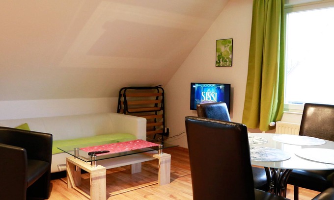 Tonndorf House | Discover Hansa Apartments Hamburg - Family-Friendly Escape