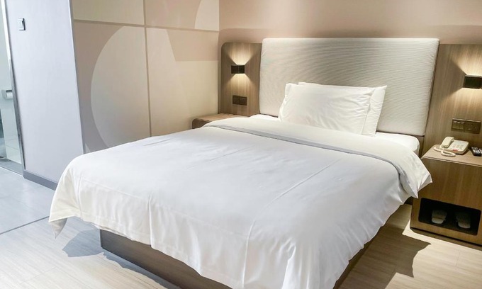 Wuhou Hotel | Budget-Friendly Hanting Hotel Chengdu Yulin Life Square