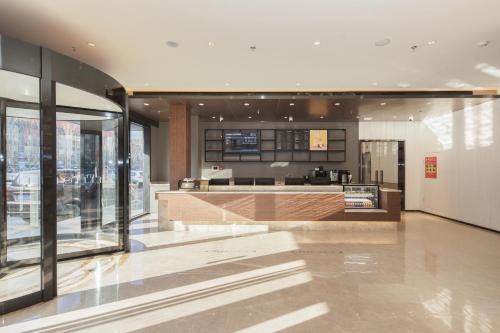 Fengtai Hotel | Hanting Premium Hotel Beijing Lize Business District