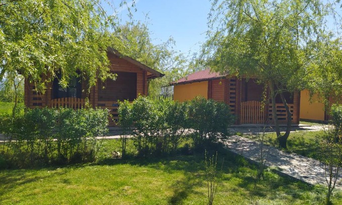 Voila House | Discover Hanul Arcașului: Family-Friendly Getaway