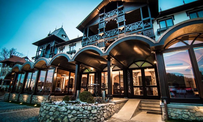 Bran Hotel | Comfortable Stay at Hanul Bran with Breakfast & Accessibility