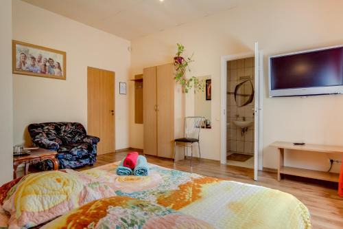 Jurmala Hotel | Budget-Friendly Hapi Hotel with Ocean View and Hot Tub