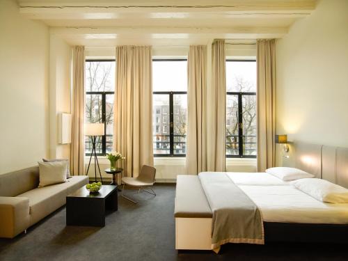Burgwallen Nieuwe Zijde Apartment | Pet-Friendly Hapimag Apartments in Amsterdam - Guest Rated 8.6