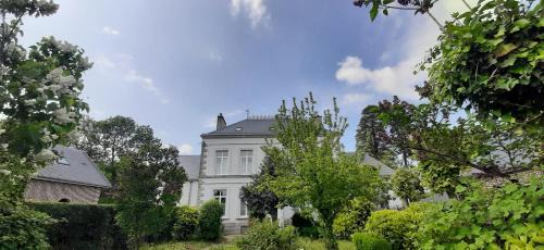 Neufchatel-Hardelot Apartment | Experience Happiness: Family-Friendly Stay with Breakfast