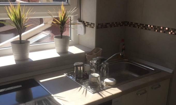 Terazije Apartment | Convenient City-Center Apartment with Free Wi-Fi & Breakfast