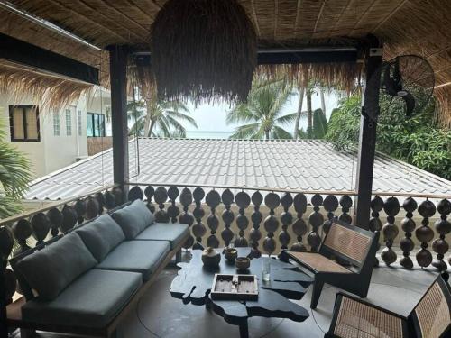 Hin Hong Apartment | Kid-Friendly Stay at Happy Coco Monkey Hotel