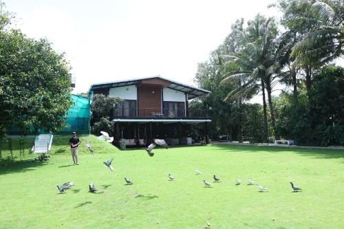 Kolar House | Family-Friendly Happy Farms Kolar with Pool & Pet Perks